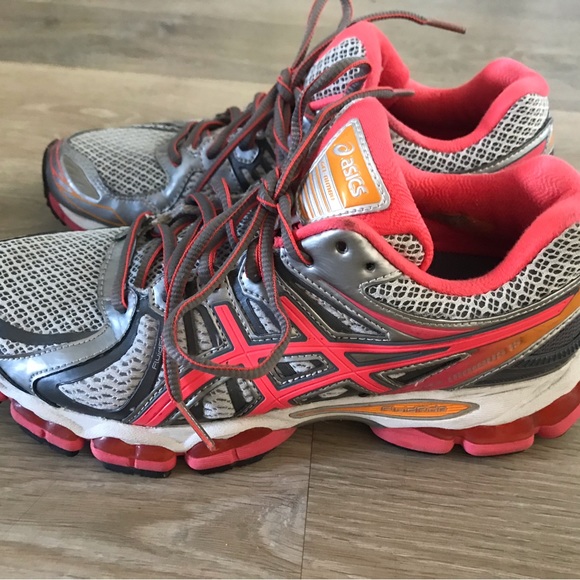 ASICS Nimbus-15 woman size 8 - Picture 2 of 8